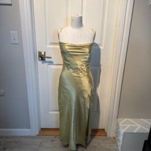 Hello Molly Midi Dress